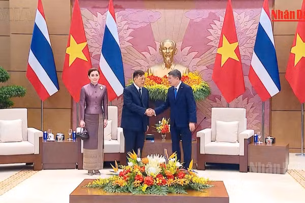 [Video] Đưa quan hệ Việt Nam - Thái Lan phát triển sâu sắc, thực chất và bền vững trong giai đoạn mới 
