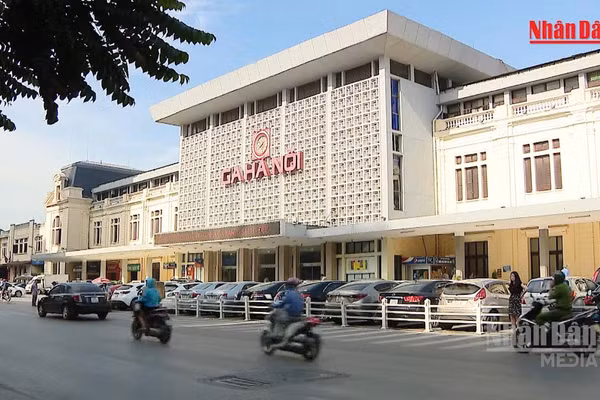 [Video] Đề xuất chuyển đoạn ga Hà Nội - Ngọc Hồi thành đường sắt đô thị