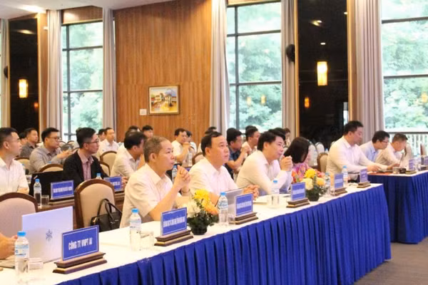 Hội nghị tập huấn triển khai Luật và các văn bản dưới Luật về Luật Trí tuệ nhân tạo. (Ảnh: Bộ Khoa học và Công nghệ)