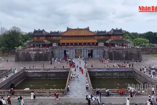 [Video] Huế miễn phí vé tham quan di tích vào ngày 19/8 và Quốc khánh 2/9