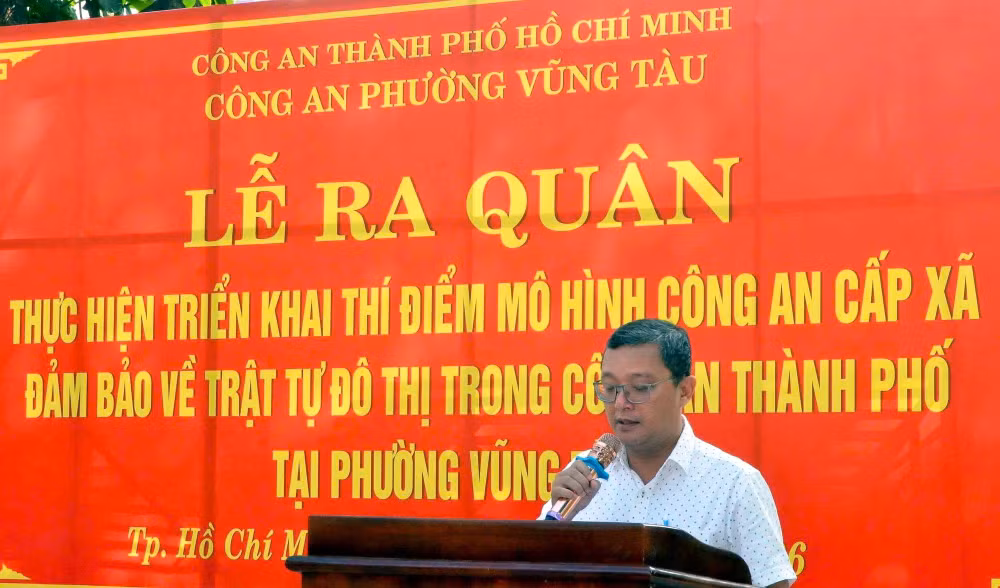 vo-van-than-sang.jpg