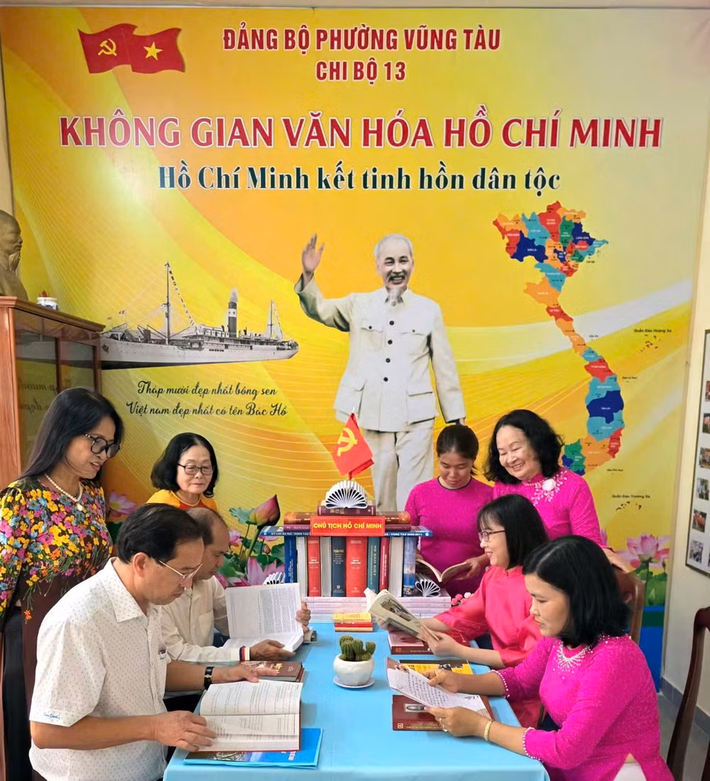 kg-gian-bac-ho-chi-bo-so-13.jpg