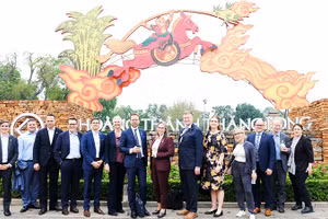 Đoàn công tác Ủy ban Nghị viện EFTA làm việc tại Hà Nội.