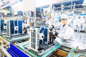 Cải cách thể chế được xem là điều kiện tiên quyết để khơi thông nguồn lực. Ảnh: THÀNH ĐẠT