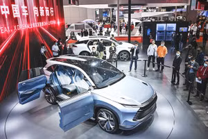 Mẫu xe điện EA1 Xdream của hãng BYD. Ảnh: AFP