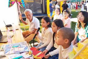 Nhiều hoạt động tìm hiểu bản sắc văn hóa Việt Nam đã được tổ chức tại Hungary. Ảnh: NVCC