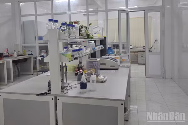 Bên trong Trung tâm Ứng dụng khoa học và công nghệ tỉnh Quảng Ngãi.