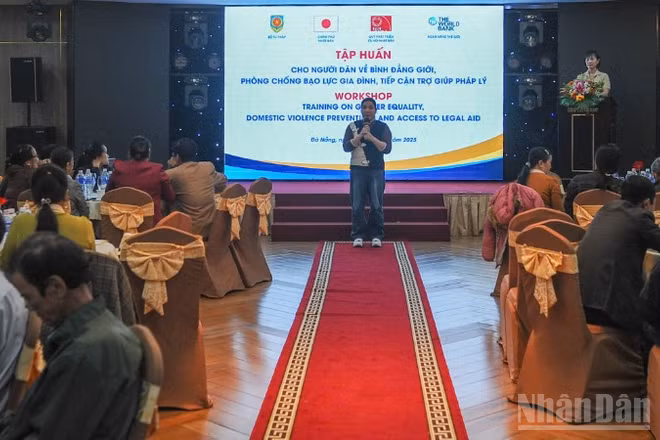 Quang cảnh hội nghị tập huấn.