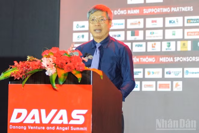 Phó Chủ tịch Ủy ban nhân dân thành phố Đà Nẵng Hồ Quang Bửu phát biểu khai mạc DAVAS 2026.