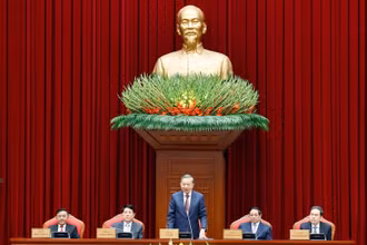 Tổng Bí thư Tô Lâm và các đồng chí lãnh đạo Đảng, Nhà nước tại cuộc gặp mặt. (Ảnh: TTXVN)