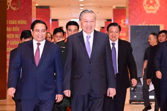Thủ tướng Phạm Minh Chính đón Tổng Bí thư Tô Lâm đến dự Lễ kỷ niệm 80 năm Thành lập Chính phủ. 