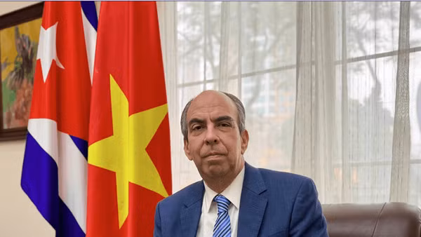 Đại sứ Cuba tại Việt Nam Rogelio Polanco Fuentes.