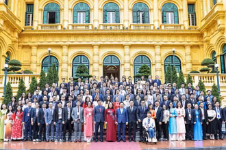 Phó Chủ tịch nước Võ Thị Ánh Xuân gặp mặt Đoàn đại biểu tham dự Diễn đàn Trí thức trẻ Việt Nam toàn cầu lần thứ VI. 