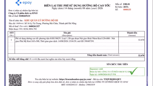 Biên lai giao dịch đầu tiên việc thu phí cao tốc Quảng Ngãi-Nha Trang.