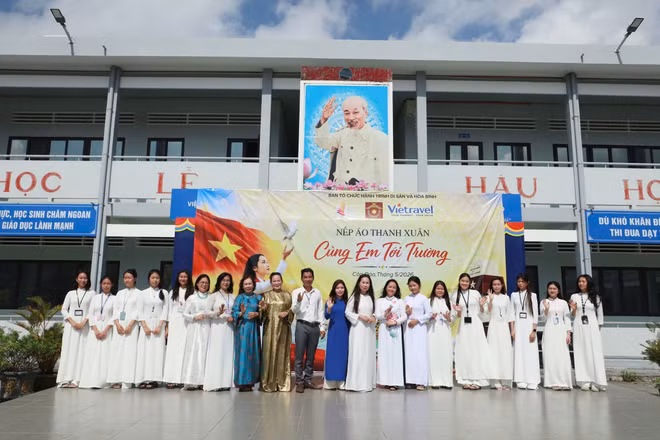 Sự kiện truyền tải thông điệp về một Côn Đảo từ “địa chỉ đỏ” trở thành biểu tượng của du lịch hòa bình, an toàn và văn minh.