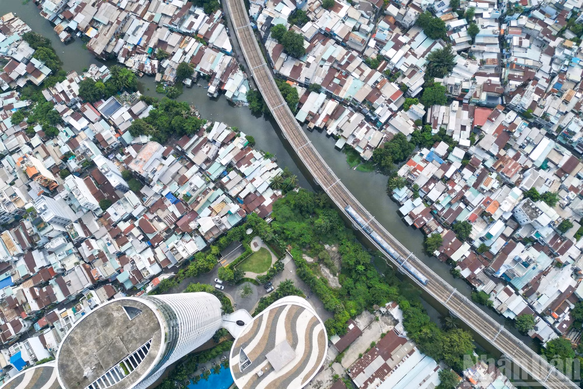 ndo_br_1-6783.jpg