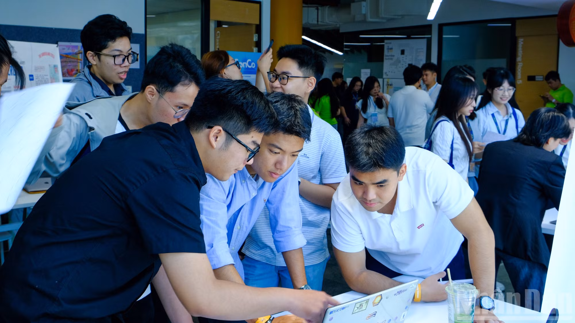 Ngày hội Việc làm 2026 (Career Day 2026) giúp sinh viên có cơ hội kết nối-mở lối tương lai.