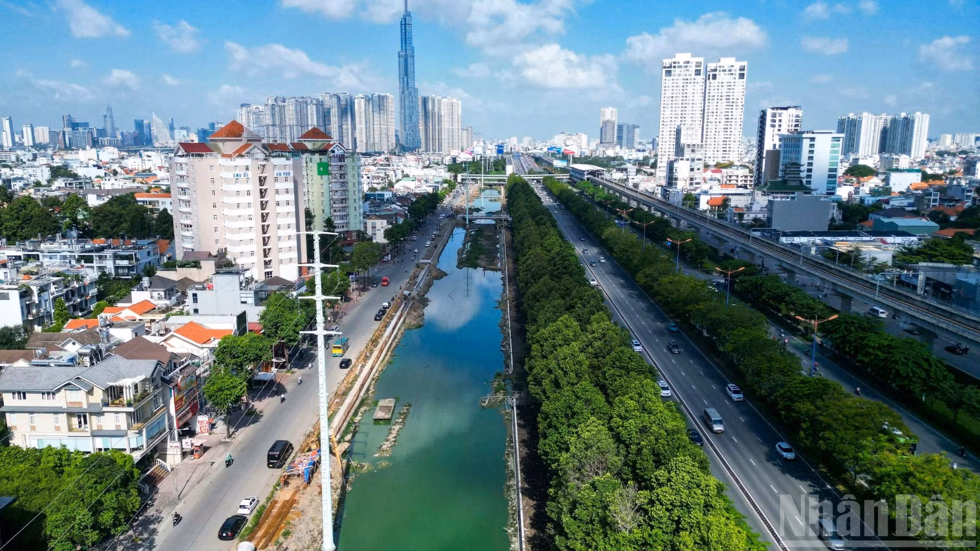 Dự án cải tạo rạch Đá Đỏ đang dần về đích.
