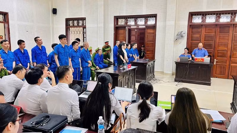 Quang cảnh phiên tòa.