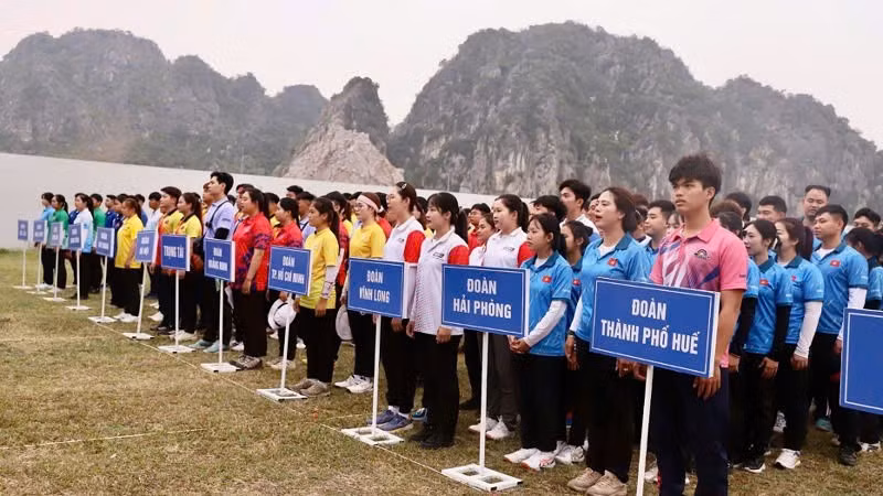 ban-ciung-2.jpg