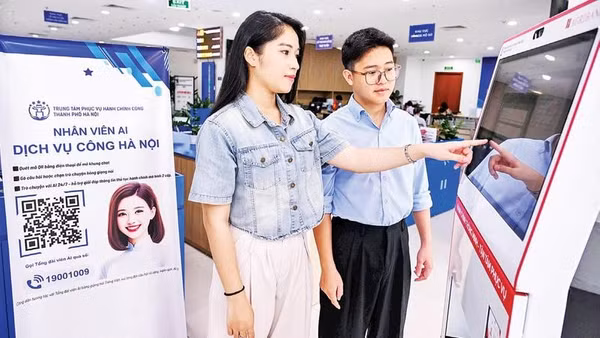 Hà Nội nỗ lực xây dựng chính quyền số để phục vụ người dân và doanh nghiệp tốt hơn (Ảnh TTPVHCC).