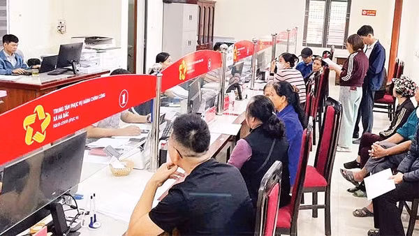 Xã Hà Bắc triển khai mô hình “Thứ năm hành chính-Nhận kết quả ngay” tại Trung tâm Phục vụ hành chính công.