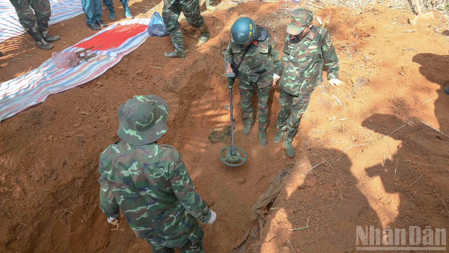Lào Cai tổ chức Lễ truy điệu và an táng 60 hài cốt liệt sĩ Lào Cai tổ chức Lễ truy điệu và an táng 60 hài cốt liệt sĩ