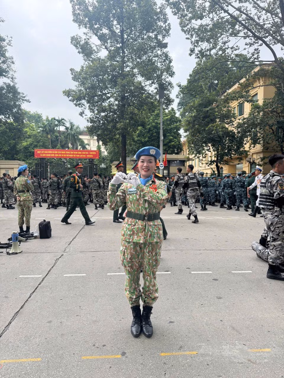 Đại úy Hoàng Thị Hương tự hào vì đã hoàn thành xuất sắc nhiệm vụ thiêng liêng của Tổ quốc.