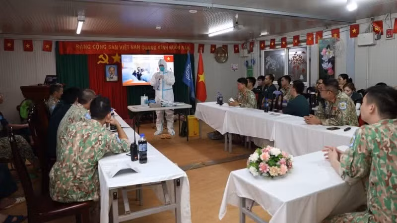 [Video] Bệnh viện dã chiến cấp 2 số 7 nâng cao năng lực ứng phó dịch Ebola