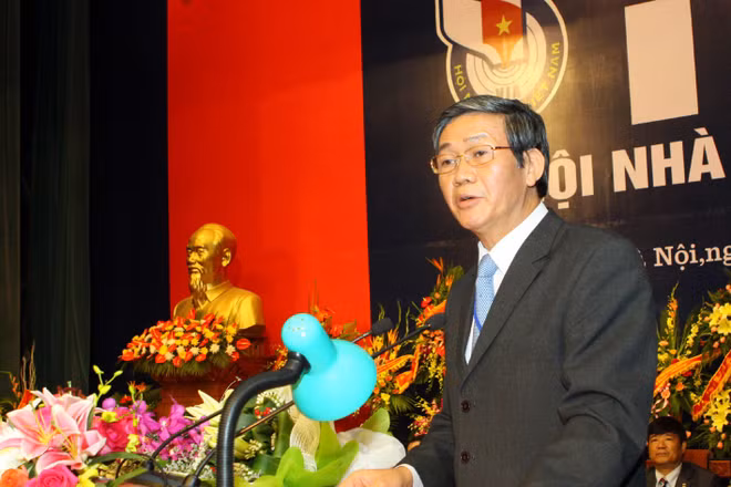 Dấu ấn nhà báo Đinh Thế Huynh