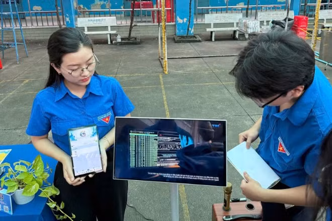 Phường Minh Phụng đẩy mạnh phong trào “Bình dân học vụ số”.