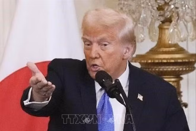 Tổng thống Mỹ Donald Trump phát biểu tại Nhà Trắng. (Ảnh: IRNA/TTXVN)