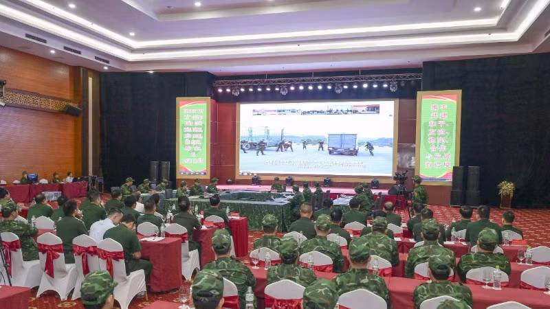 Quang cảnh buổi diễn tập liên hợp phòng, chống hoạt động xuất, nhập cảnh trái phép.