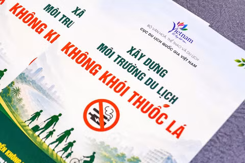 Huế là một trong những địa phương tiên phong xây dựng môi trường du lịch không khói thuốc lá. (Ảnh: TITC)