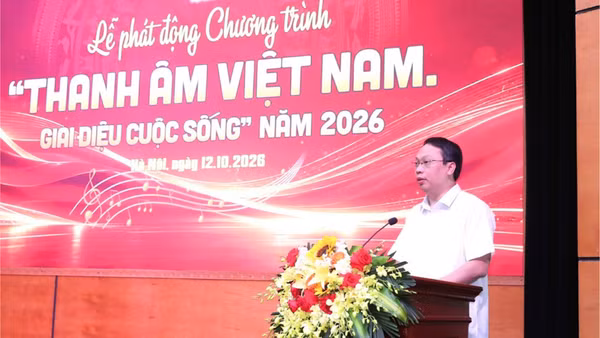 Thứ trưởng Văn hóa, Thể thao và Du lịch Nguyễn Huy Dũng phát biểu tại sự kiện. (Ảnh: TRẦN HUẤN)