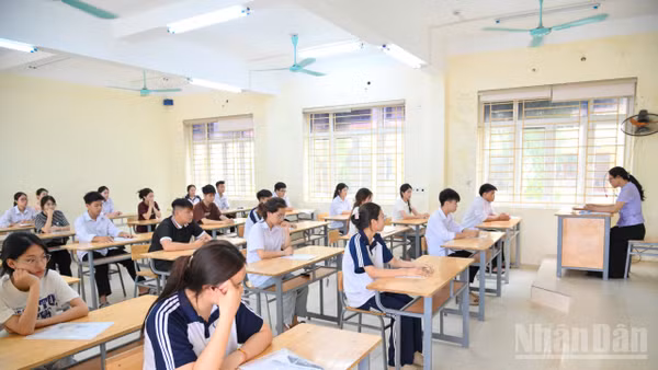 Số liệu từ Bộ Giáo dục và Đào tạo cho thấy, năm nay, có 1.223.776 thí sinh đăng ký dự thi, tăng 61.642 thí sinh so với năm trước.