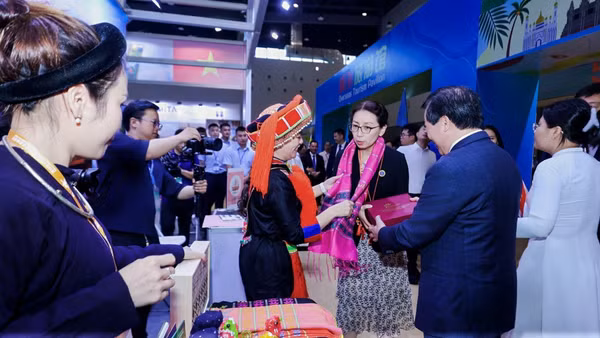 Cục Du lịch Quốc gia Việt Nam quảng bá điểm đến tại Triển lãm Du lịch Trung Quốc-ASEAN 2026. (Ảnh: Ban Tổ chức)