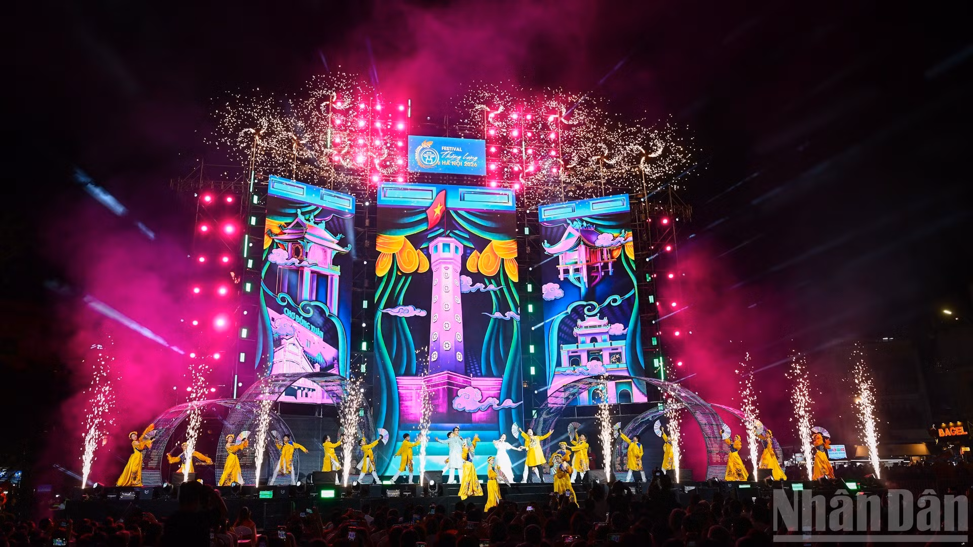 Chương trình nghệ thuật hoành tráng kết thúc chuỗi sự kiện Festival Thăng Long-Hà Nội lần thứ II, năm 2026.