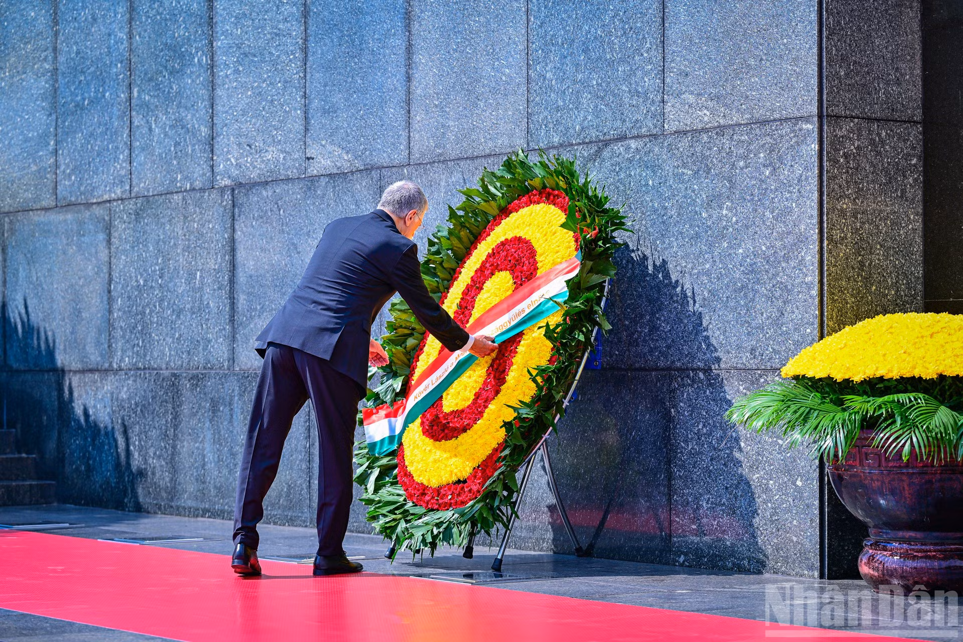 ndo_br_hungary-3.jpg