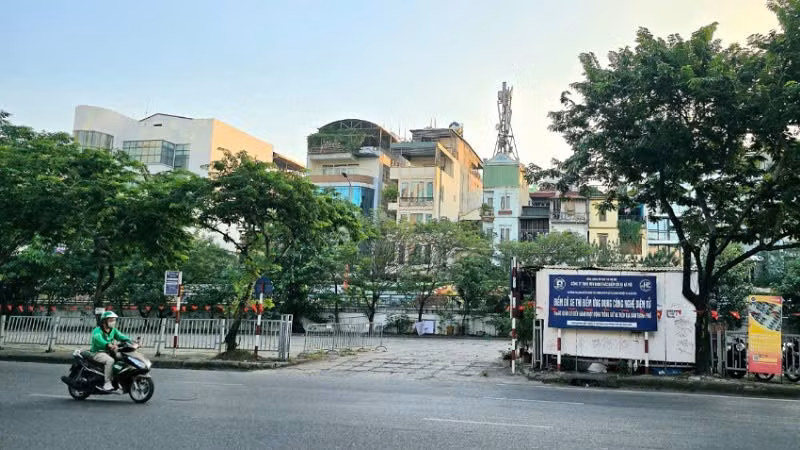 Sở Xây dựng sẽ tập trung xử lý các điểm trông giữ xe không phép, thu tiền sai quy định, vi phạm vị trí và diện tích được cấp phép. (Ảnh minh họa)