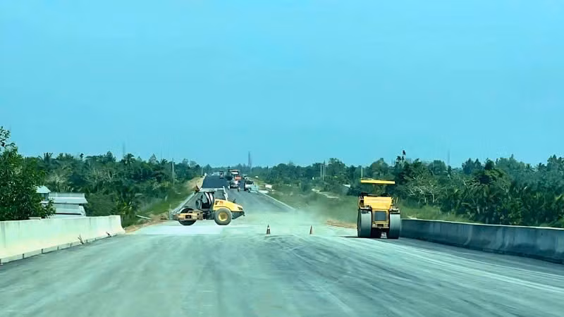 Dự án đường cao tốc đoạn Cần Thơ-Hậu Giang đang dần về đích.