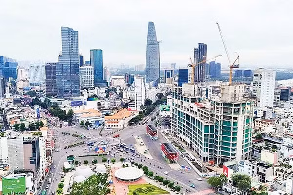 Khu vực nhà ga Bến Thành, tuyến Metro Bến Thành-Suối Tiên được xem là Hub trung tâm kết nối các tuyến Metro khác đồng thời tạo ra dư địa hệ thống không gian ngầm (Ảnh QUÝ HIỀN)