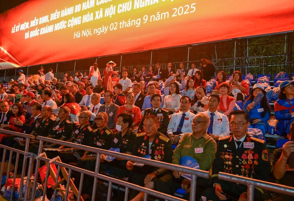 dieu-binh-dieu-hanh-a80-1.jpg
