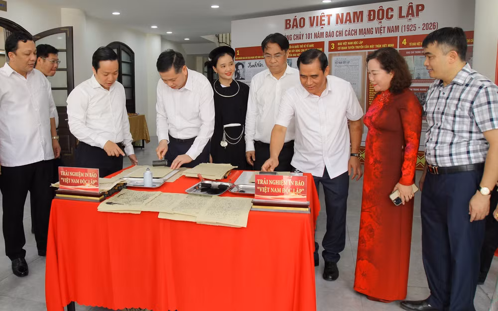 trai-nghiem-bao-in-bao-viet-nam-doc-lap-3.jpg