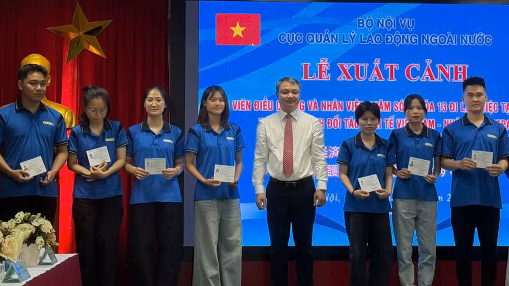 Lễ xuất cảnh cho ứng viên điều dưỡng, nhân viên chăm sóc sang làm việc tại Nhật Bản trong khuôn khổ Hiệp định Đối tác kinh tế Việt Nam-Nhật Bản (chương trình EPA) khóa 13, tháng 6/2026.