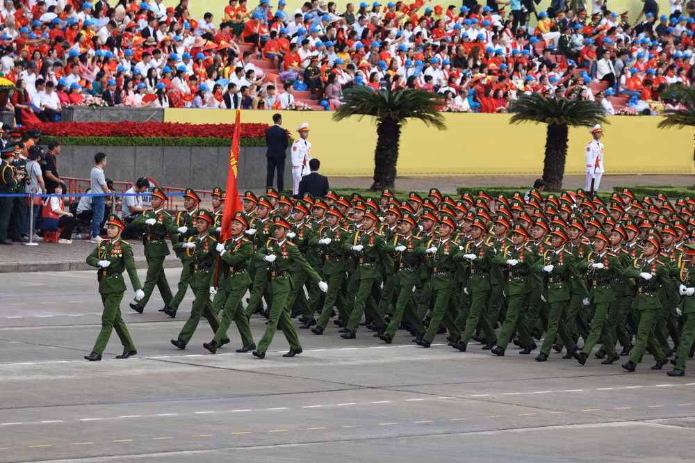 khoi-dieu-binh-qua-quang-truong-ba-dinh.jpg