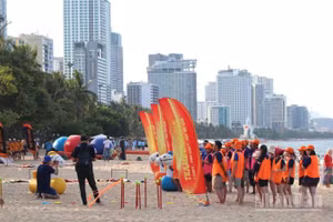 Quy hoạch khu vực Nha Trang-Cam Lâm là trung tâm tổng hợp (Ảnh: Một góc biển Nha Trang)