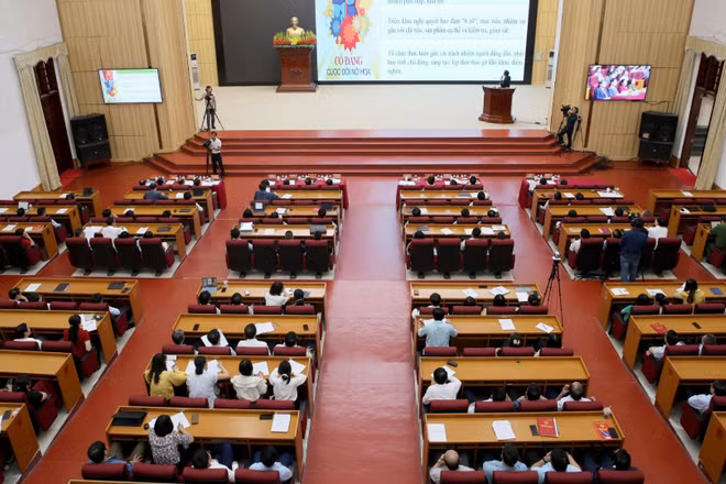 Các đại biểu dự hội nghị tại điểm cầu trung tâm tỉnh Lai Châu. (Ảnh: Ban Tuyên giáo và Dân vận Lai Châu)