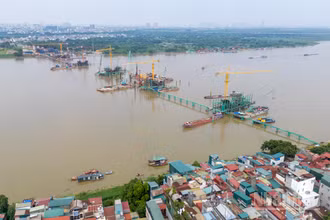 Dự án cầu Trần Hưng Đạo được khởi công từ tháng 10/2025, với tổng mức đầu tư khoảng 16.226 tỷ đồng theo hình thức PPP (hợp đồng BT).
