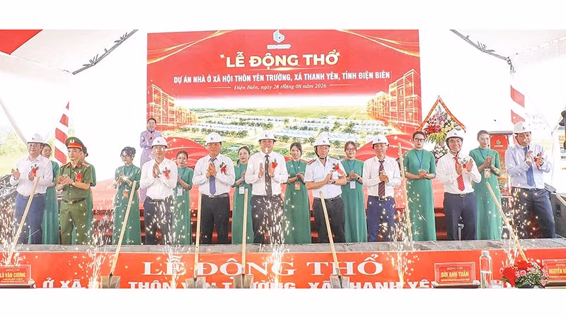 Lễ động thổ dự án xây dựng nhà ở xã hội tại thôn Yên Trường, xã Thanh Yên với tổng vốn đầu tư hơn 330 tỷ đồng. 